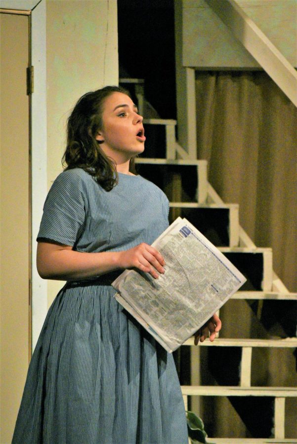 Lexi DeWitt performing as Charlotte Hay in the play Moon over Buffalo 