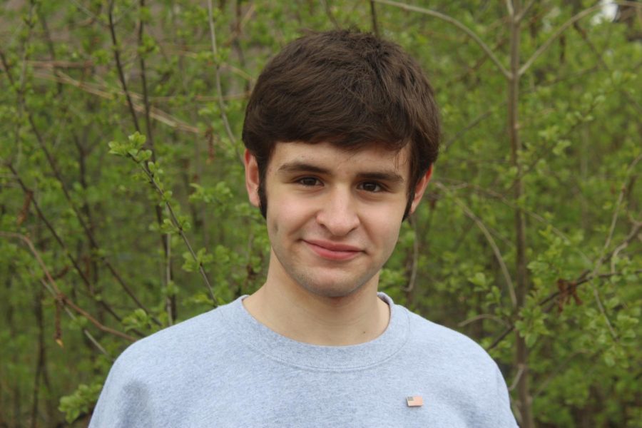 Freshman Daniel Thomas organized a climate coalition made up of members from the Environmental Club, to create a climate plan that MCHS and other local high schools can agree too.