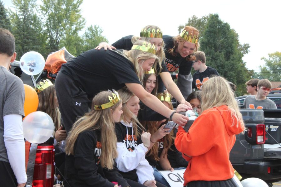 MCHS kicked off Homecoming week 2022 with a spirit rally and Homecoming coronation at Veterans Memorial Park on Sunday.