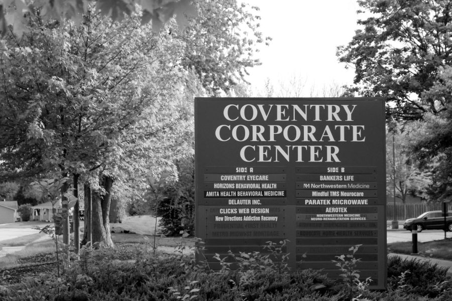 The+Coventry+Corporate+Center+in+Crystal+Lake+houses+many+facilities+to+help+adolescents+improve+their+mental+health%2C+including%0AAscension+Alexian+Brothers+Behavioral+Health.
