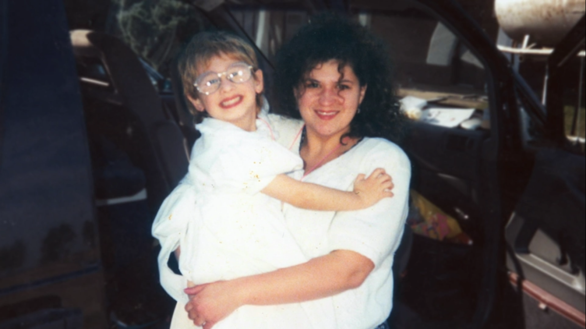 Shortly after her release from prison, Munchhausen syndrome by proxy victim Gypsy Rose Blanchard tells her story in The Prison Confessions of Gypsy Rose Blanchard docuseries. 