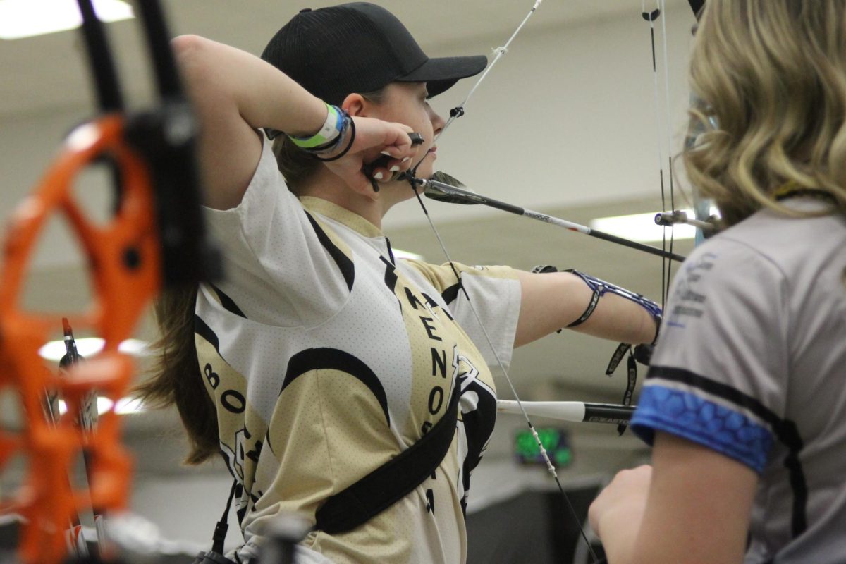 McKenzie Owens, a sophomore at MCHS, will be attending nationals for archery after placing second in the state of Wisconsin. 