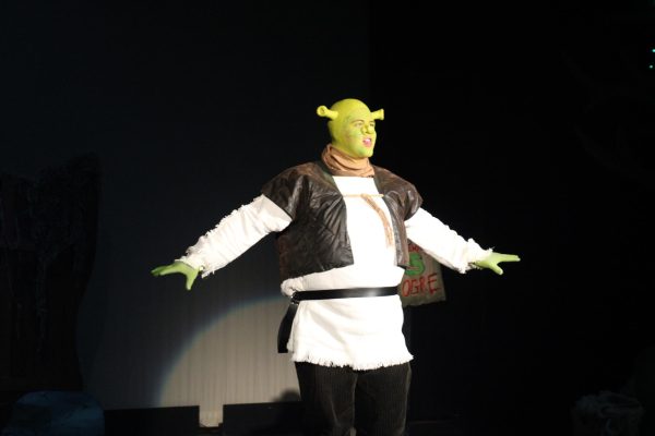 MCHSs drama students perform Shrek: The Musical in the Upper Campus auditorium on March 10.