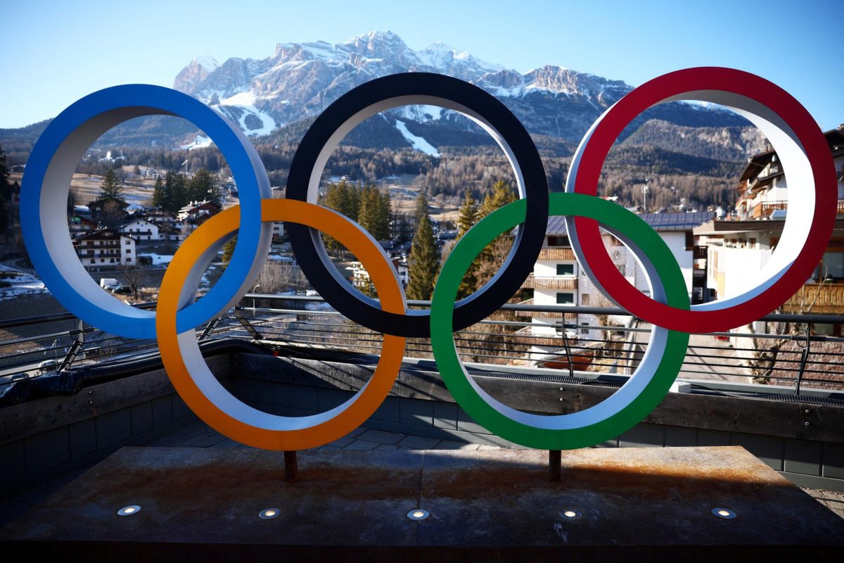 Milano Cortina 2026 Winter Olympics - Previews - Cortina d'Ampezzo, Italy - January 21, 2026 General view of the Olympic rings ahead of the Milano Cortina 2026 Winter Olympics REUTERS/Guglielmo Mangiapane
